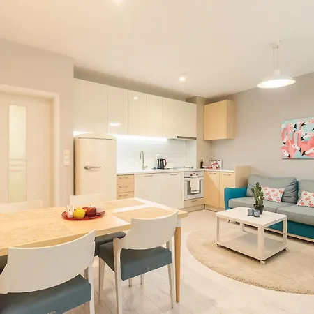 Apartment Comfort Happy Briz, Aquarelle With Security *